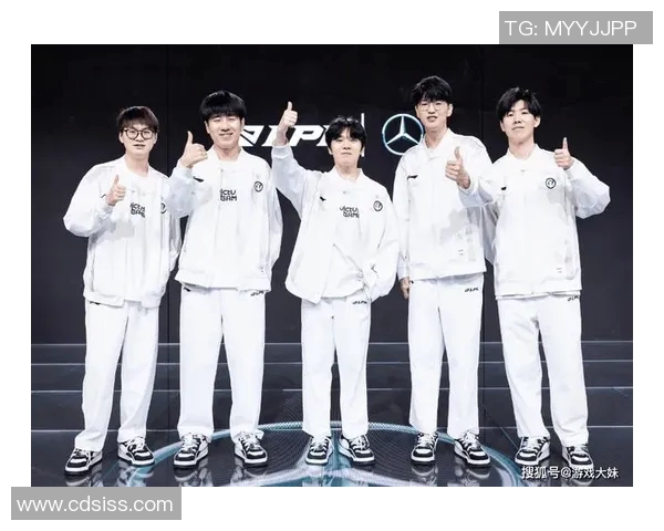 英雄联盟深度解析：IG战队在赛场上的耐力与韧性之道